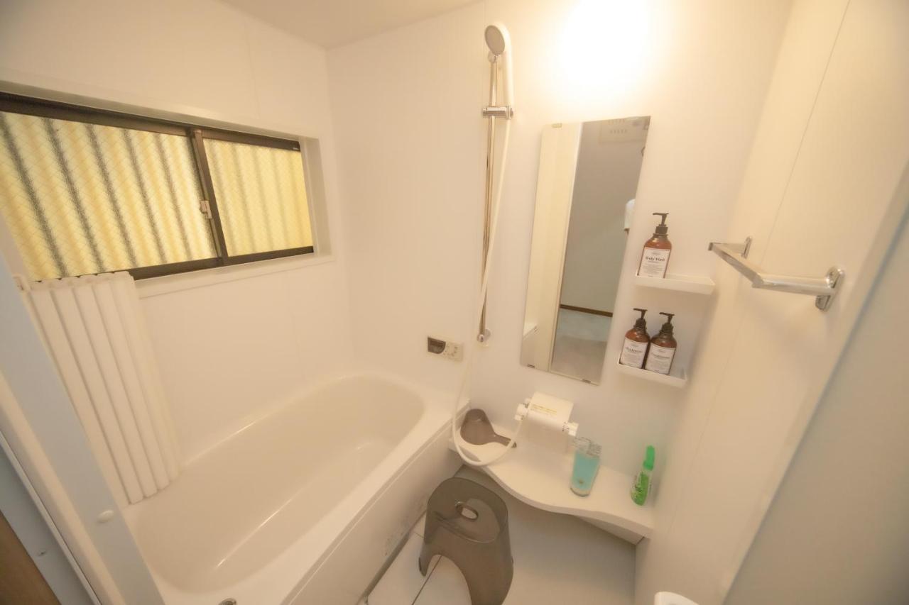 Jomira & Jony House Apartment Токио Екстериор снимка